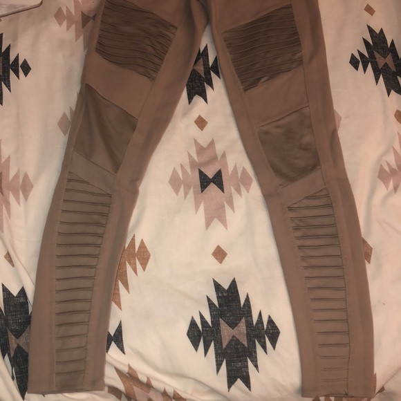 Alo yoga motto leggings - Picture 5 of 8